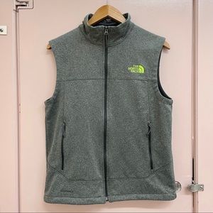 The North Face Windwall vest